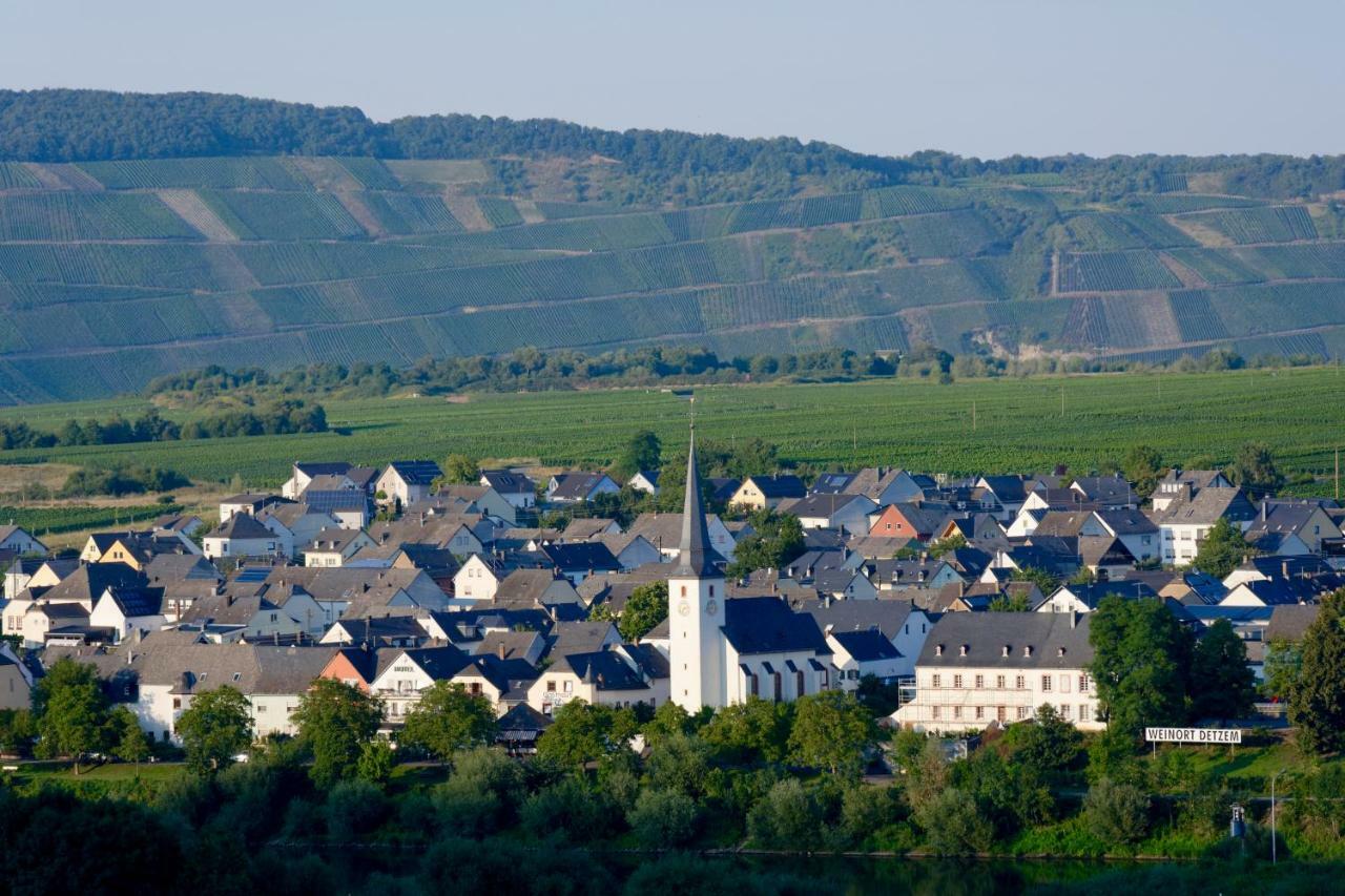 Gaestehaus Hoffmann Farschweiler Exterior photo
